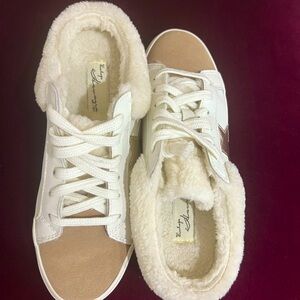 Vintage Havana Heart Slides